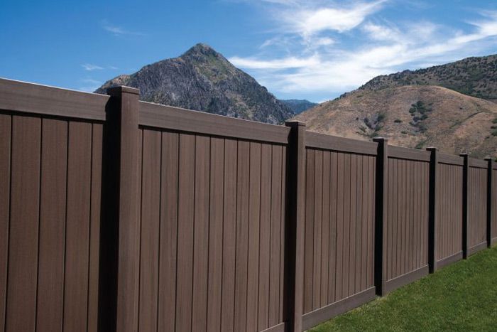 vinyl-fencing_02.jpg